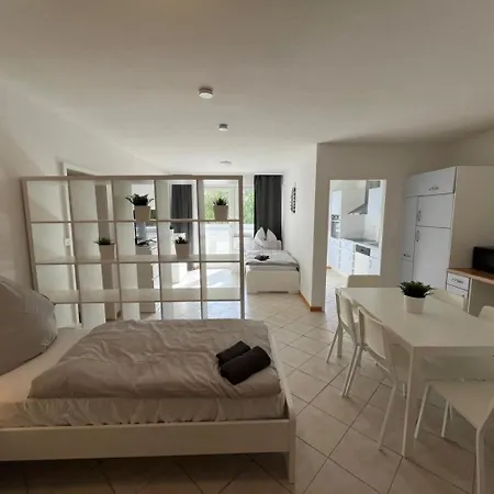 Beautiful In Hattersheim Appartement *